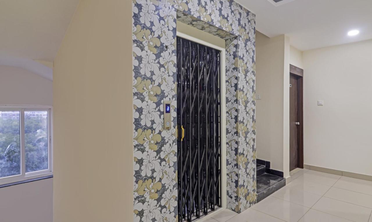 Treebo Trip Airport Pride Inn Hajdarabad Zewnętrze zdjęcie