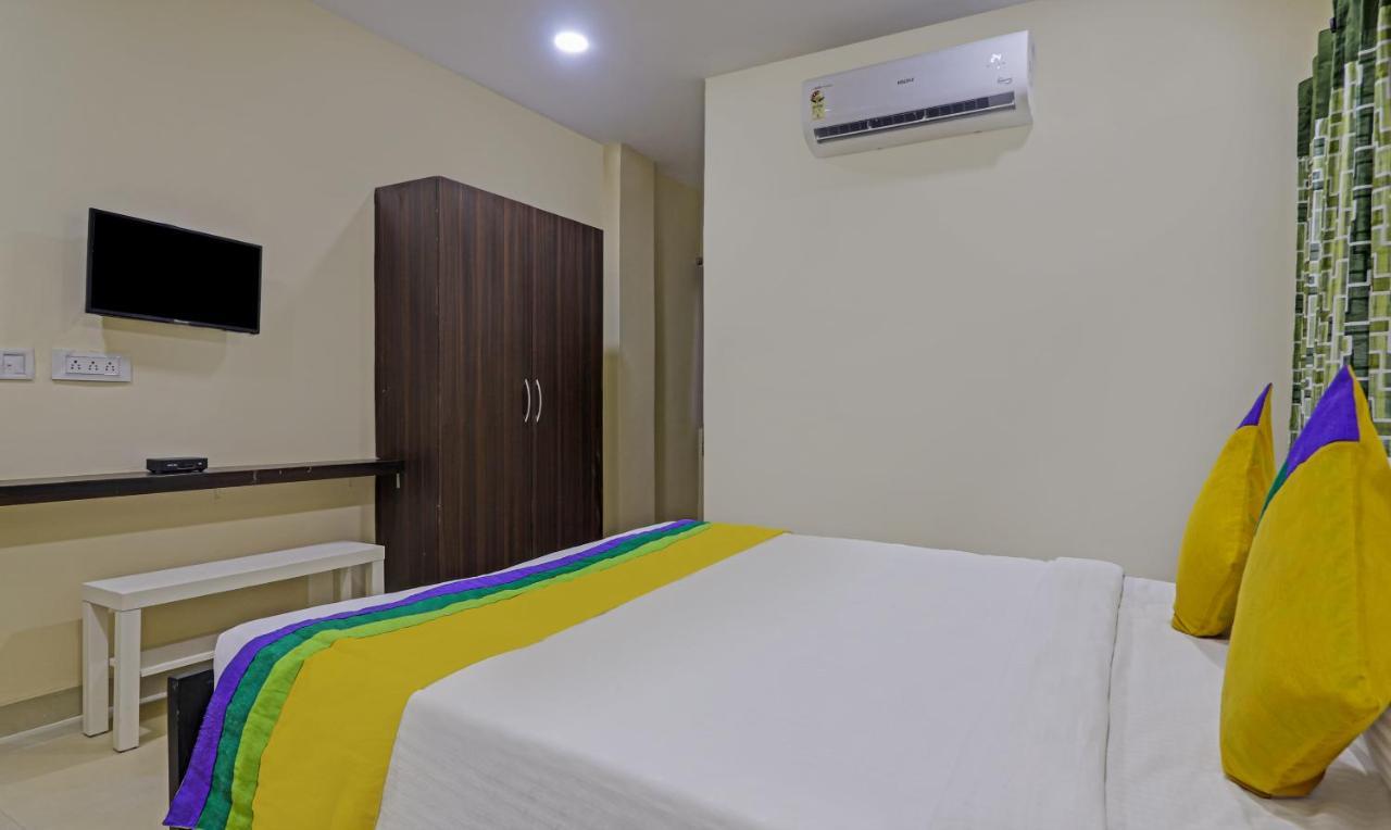 Treebo Trip Airport Pride Inn Hajdarabad Zewnętrze zdjęcie